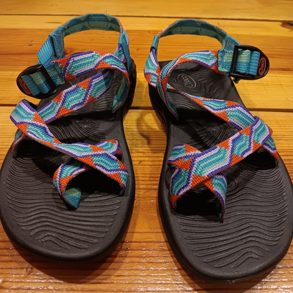 Chaco's sandals, womens 10, red, blue, purple, black, like new condition